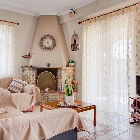 Private 6-Bdrm Villa With Garden 150M To Beach Paradisos Exterior photo